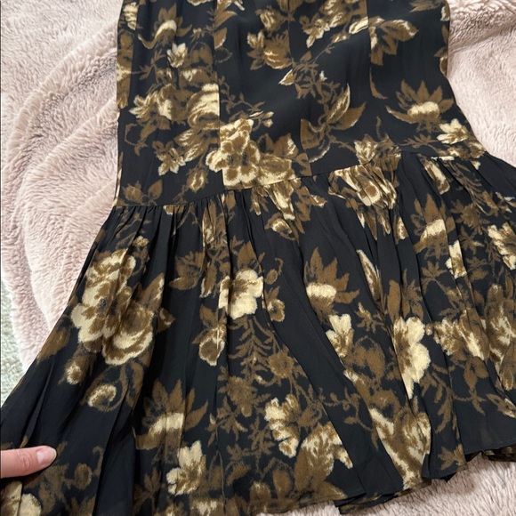 Reformation Black and Brown Floral Dress size 6 - Picture 7 of 8
